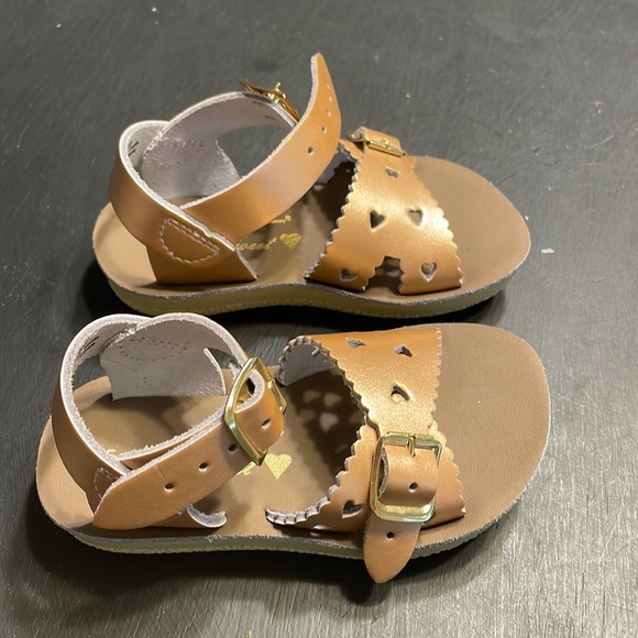 Other - New rose gold sandals